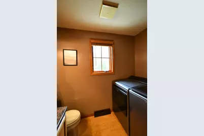 131 Walnut, Zumbrota, MN 55992 - Photo 8