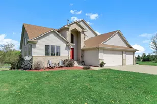 5296 Salem Ln, Greenfield, MN 55357 - Photo 2