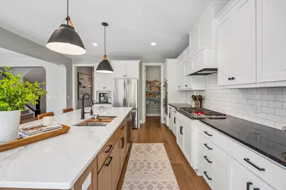 3933 Holasek Path, Chaska, MN 55318 - Photo 22