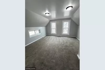 886 Johnson Parkway, Saint Paul, MN 55106 - Photo 12