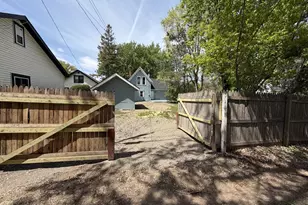 886 Johnson Pkwy, Saint Paul, MN 55106 - Photo 16