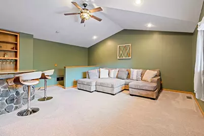 8600 Pineview Lane N, Maple Grove, MN 55369 - Photo 20