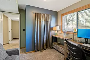 8600 Pineview Ln N, Maple Grove, MN 55369 - Photo 30