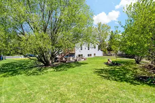 8600 Pineview Ln N, Maple Grove, MN 55369 - Photo 4