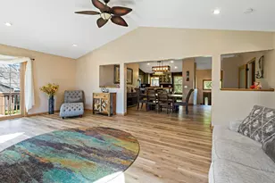 8600 Pineview Ln N, Maple Grove, MN 55369 - Photo 14