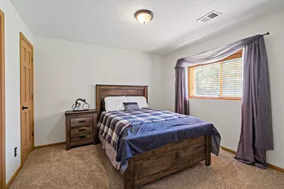 8600 Pineview Lane N, Maple Grove, MN 55369 - Photo 36