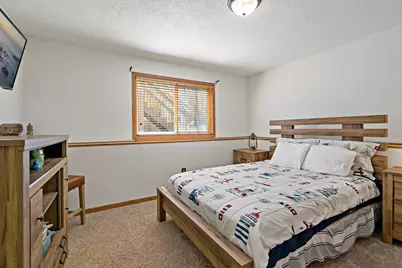 8600 Pineview Lane N, Maple Grove, MN 55369 - Photo 40