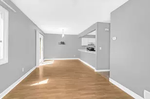 522 Aurora Ave, Saint Paul, MN 55103 - Photo 8