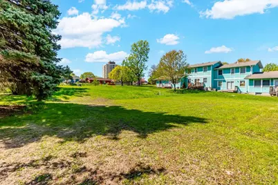 522 Aurora Avenue, Saint Paul, MN 55103 - Photo 22