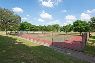 4043 Russell Ave N, Minneapolis, MN 55412 - Photo 36