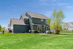19702 Henning Ave, Lakeville, MN 55044 - Photo 42