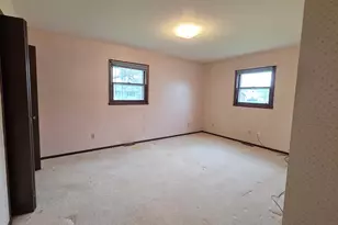 806 N 29 Street N, Fargo, ND 58102 - Photo 14
