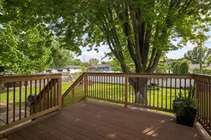 840 Cortland Dr, Apple Valley, MN 55124 - Photo 4