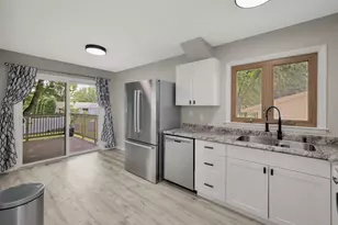 840 Cortland Dr, Apple Valley, MN 55124 - Photo 16