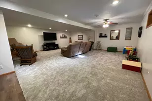 409 1st St SW, Grand Meadow, MN 55936 - Photo 18