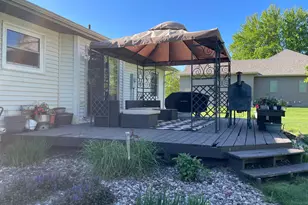 409 1st St SW, Grand Meadow, MN 55936 - Photo 36