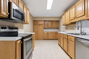 6450 York Ave S, Edina, MN 55435 - Photo 10