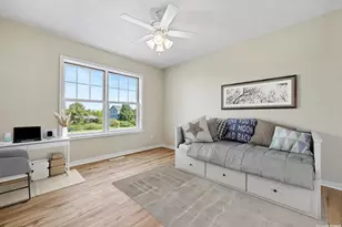19347 Lake Volney Cir, Le Center, MN 56057 - Photo 22