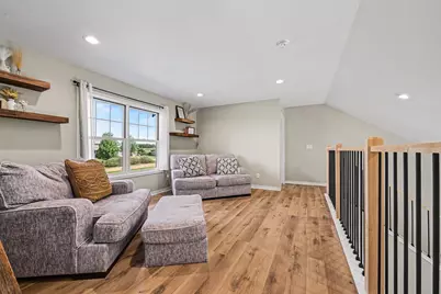 19347 Lake Volney Circle, Le Center, MN 56057 - Photo 20