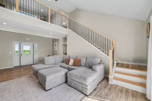 19347 Lake Volney Cir, Le Center, MN 56057 - Photo 16