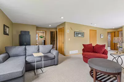658 Lois Lane, Circle Pines, MN 55014 - Photo 32