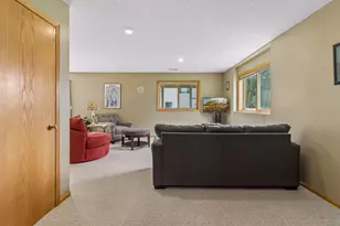 658 Lois Ln, Circle Pines, MN 55014 - Photo 30