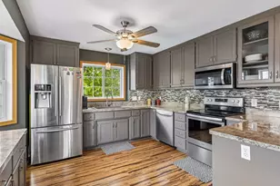 658 Lois Ln, Circle Pines, MN 55014 - Photo 18