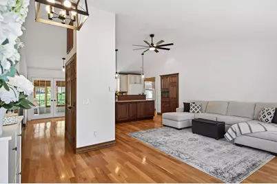 15005 76th Place N, Maple Grove, MN 55311 - Photo 8