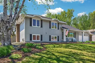 15005 76th Pl N, Maple Grove, MN 55311 - Photo 2