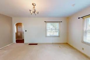 510 Johnson St, Albert Lea, MN 56007 - Photo 2