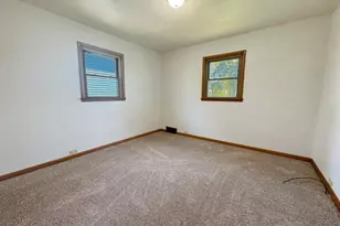 1224 Lake St, Fergus Falls, MN 56537 - Photo 10