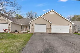 12363 Walnut Dr, Rogers, MN 55374 - Photo 2