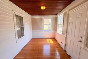 1021 Minnehaha Ave E, Saint Paul, MN 55106 - Photo 6