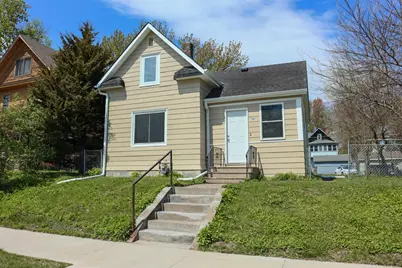 1021 Minnehaha Avenue E, Saint Paul, MN 55106 - Photo 1