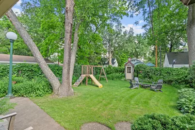 825 5th Avenue SW, Faribault, MN 55021 - Photo 4