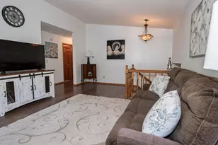 389 Knopp Valley Dr, Winona, MN 55987 - Photo 6