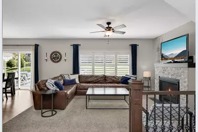 20100 Heath Avenue, Lakeville, MN 55044 - Photo 4