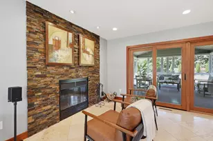 2734 Shadow Wood Ct, Chaska, MN 55318 - Photo 12