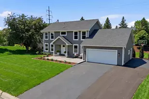 2734 Shadow Wood Ct, Chaska, MN 55318 - Photo 52