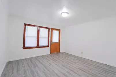 489 Whitall Street, Saint Paul, MN 55130 - Photo 12