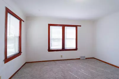 489 Whitall Street, Saint Paul, MN 55130 - Photo 14