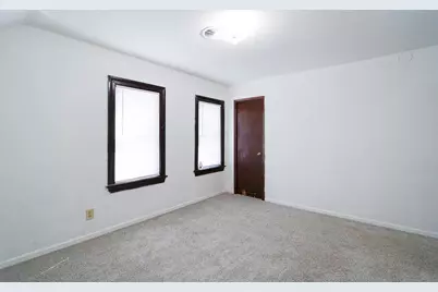 489 Whitall Street, Saint Paul, MN 55130 - Photo 18