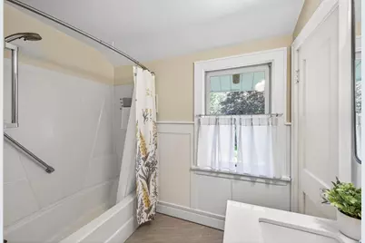 1140 Hawthorne Avenue E, Saint Paul, MN 55106 - Photo 20