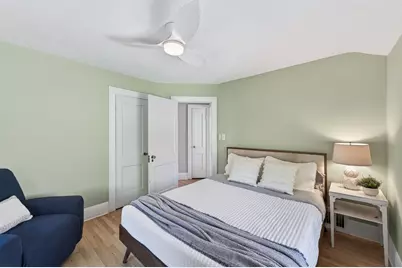 1140 Hawthorne Avenue E, Saint Paul, MN 55106 - Photo 14