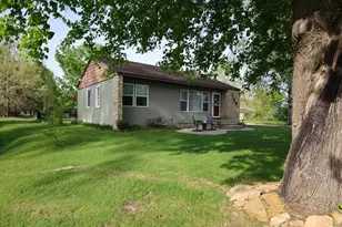 708 3rd St, Pepin, WI 54759 - Photo 2