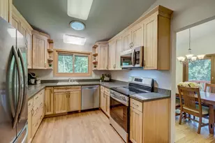 10 High Cir Way, North Oaks, MN 55127 - Photo 10
