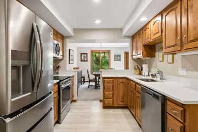 5501 Dewey Hill Road #140, Edina, MN 55439 - Photo 16