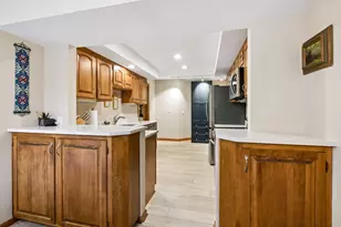 5501 Dewey Hill Rd, Edina, MN 55439 - Photo 4
