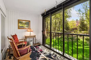 5501 Dewey Hill Rd, Edina, MN 55439 - Photo 16