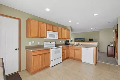 4990 149th Street N #2, Hugo, MN 55038 - Photo 6